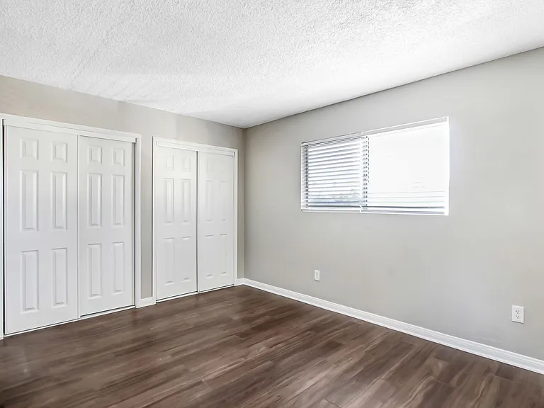 1436 Seventh St — Photo 10
