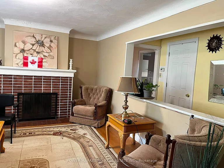 2576 Alta Vista Dr — Photo 5