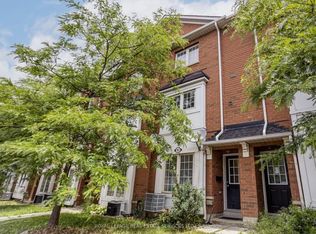 93 Weston Rd #2, Toronto, ON M6N 5H4