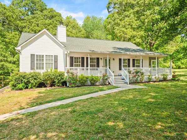 1197 Sweetwater Bnd, Villa Rica, GA 30180