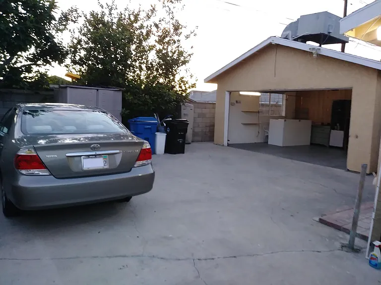14841 Hunter Ln — Photo 10