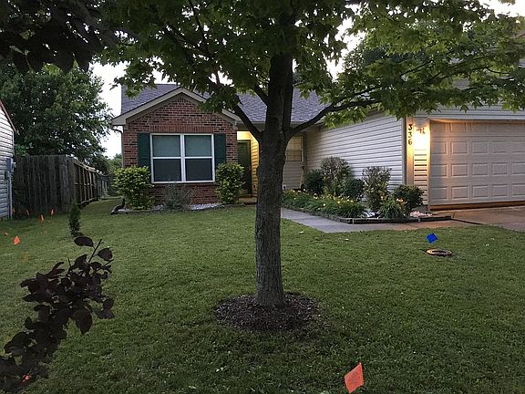 3rd image of 336 Ashby Dr