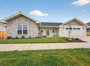 1317 River Run St, Central Point, OR 97502