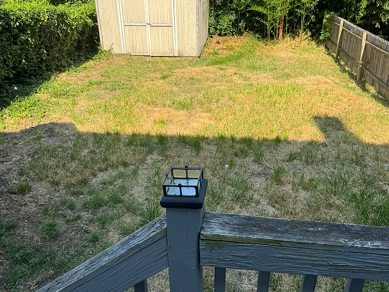 410 Willow St — Photo 3
