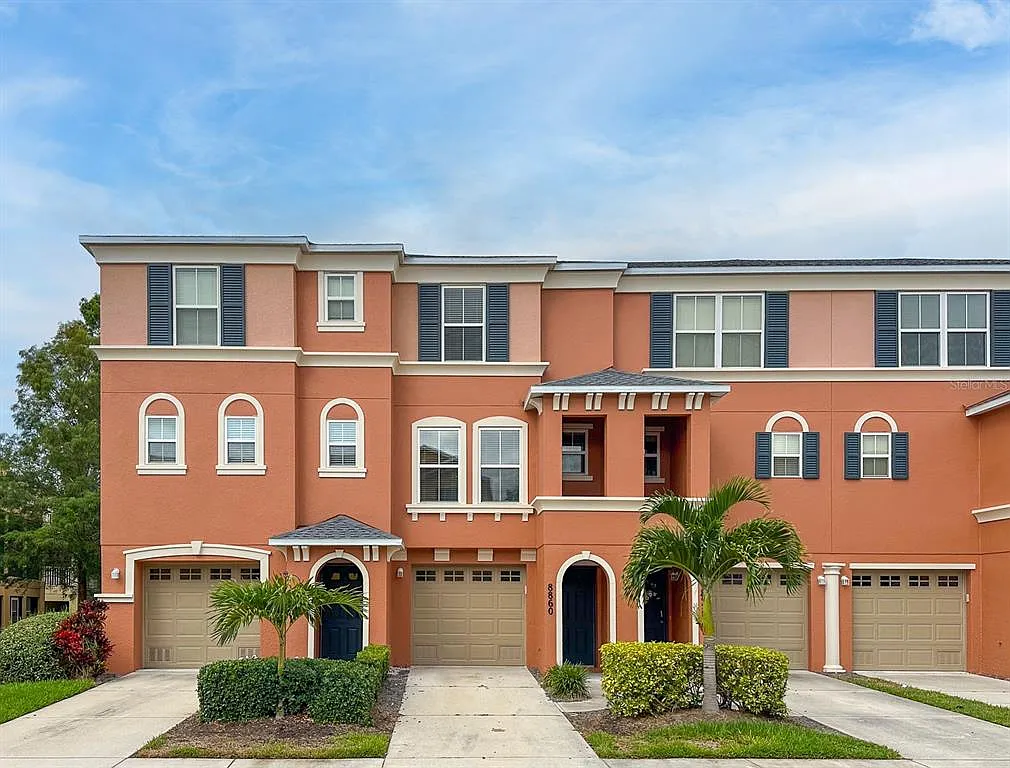 2 bed, 2.5 bath, 1092 sqft, $2,000 — Photo 1