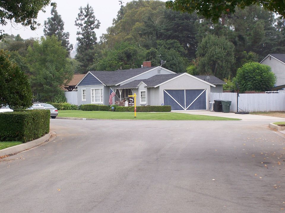 2nd image of 3590 E Hillhaven Dr
