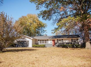 2923 E Eastmoor Dr, Springfield, MO 65804