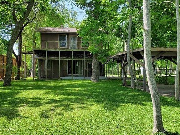 5th image of 338 Meadow Lake Dr