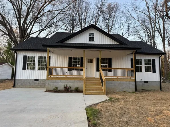 131 Cochran Dr, Dalton, GA 30721