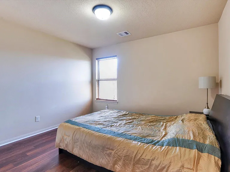 17915 Quiet Loch Ln — Photo 33