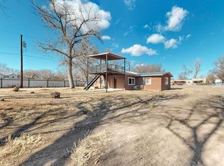 26 Weaver Rd, Peralta, NM 87042