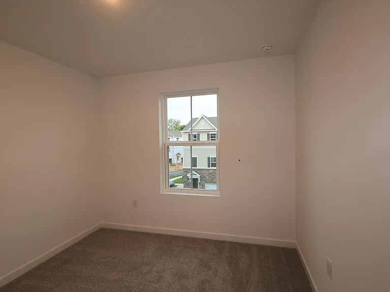 43 Basswood St — Photo 18