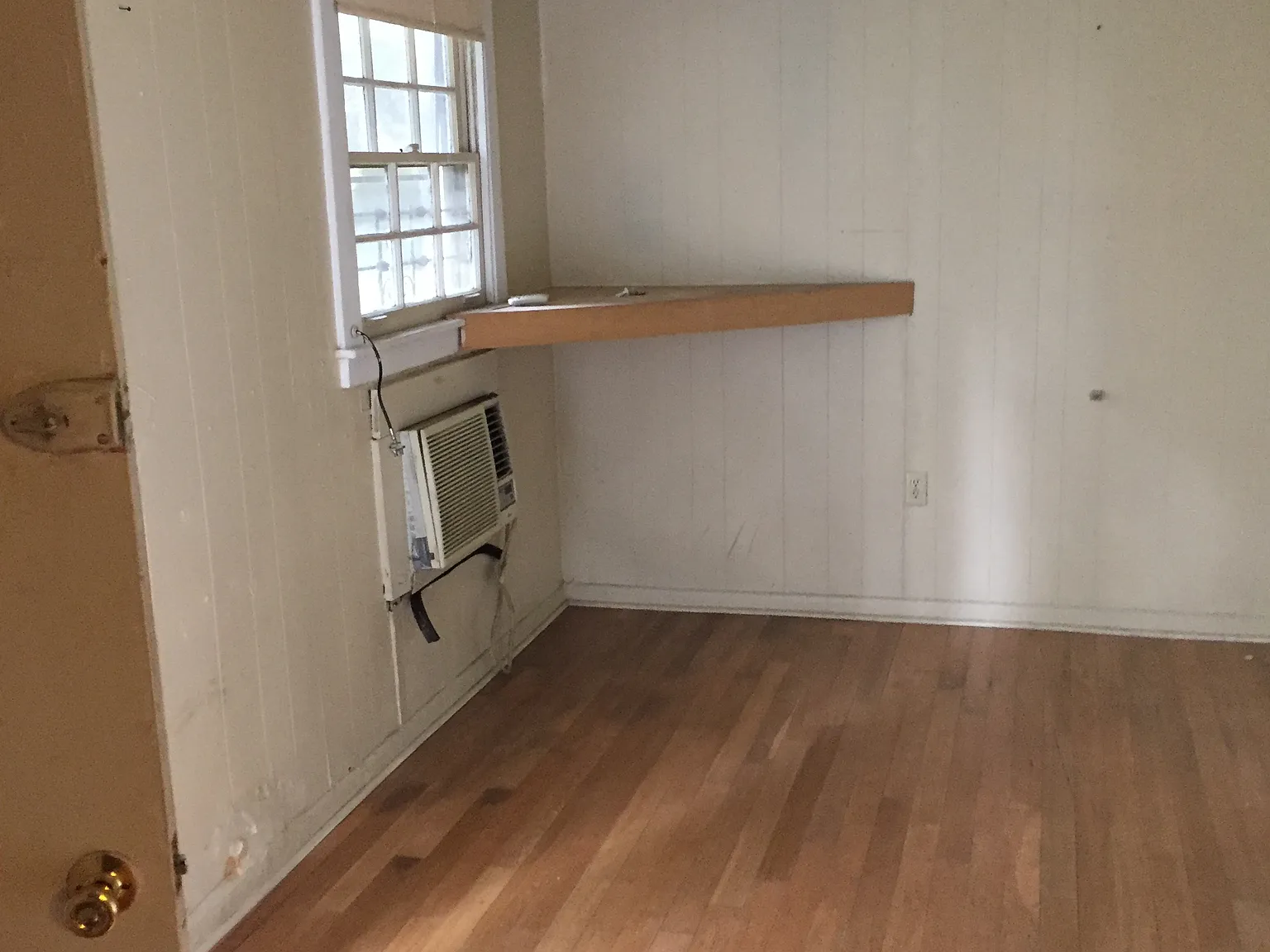 1431 Josephine St — Photo 4
