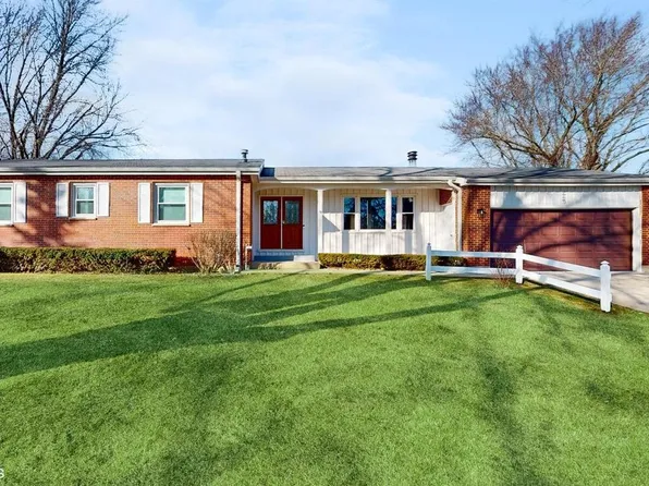 1723 Hillcrest DRIVE, Lake Geneva, WI 53147