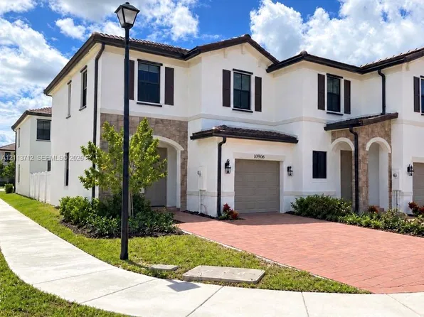 10906 W 33rd Ct, Hialeah, FL 33018