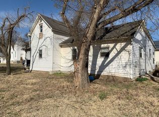 E 2nd St, Delphos, KS 67436