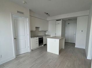 30 Elm Dr W #3311, Mississauga, ON L5A 0N6