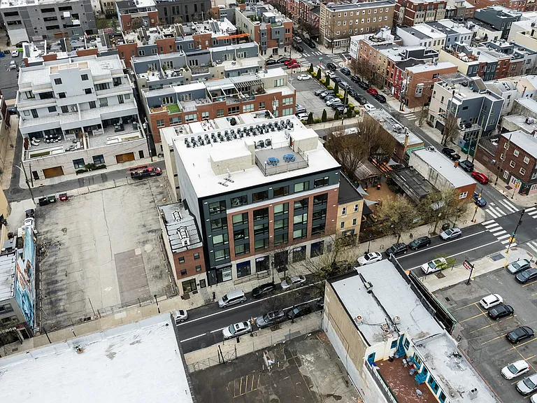 1430 South St Apartments — Photo 6