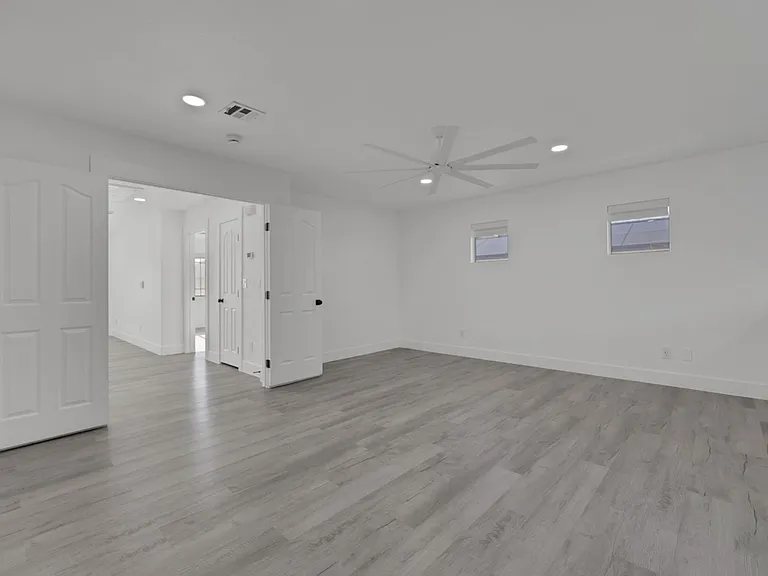 56 Ashby Hills Ct — Photo 21