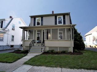 61 Lakeshore Rd, Peabody, MA 01960