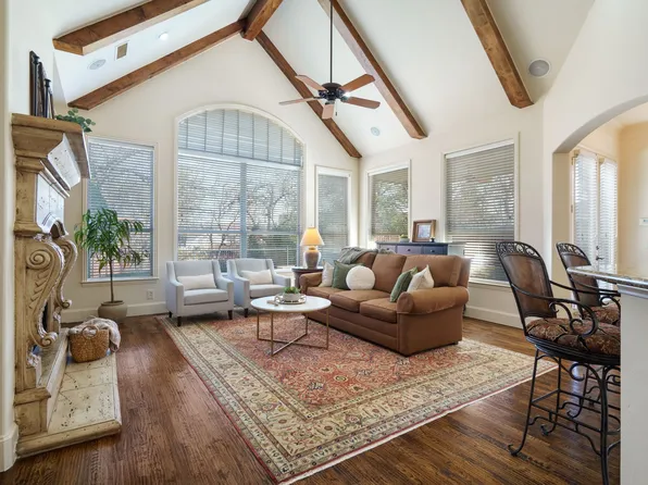 6724 Frankford Rd, Dallas, TX 75252