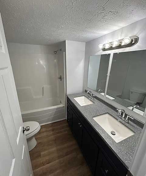 9320 Amy Ln — Photo 3