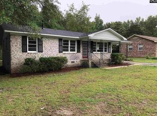 905 Wateree Blvd, Camden, SC 29020