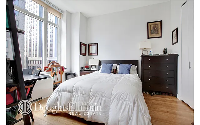 Rented by Douglas Elliman | media 30