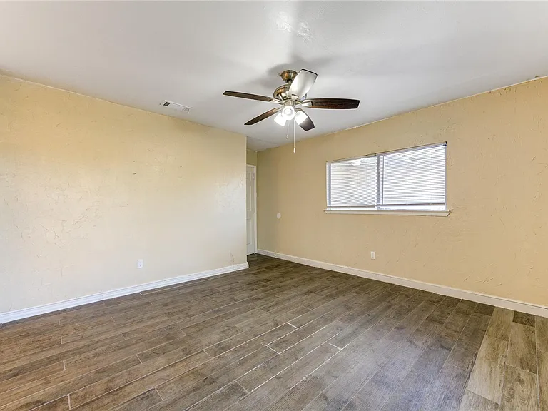11923 Loveland Pass Dr — Photo 12