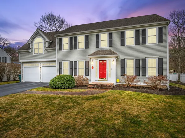 7 Sheffield Place, Mashpee, MA 02649