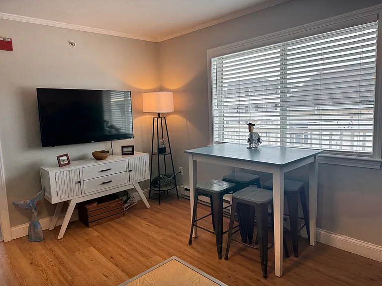 12 Atlantic Ave #5 — Photo 6