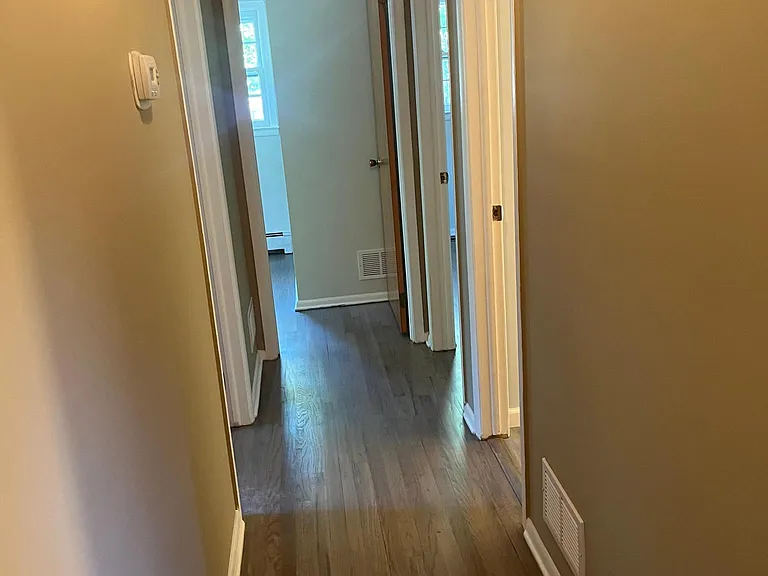60 Haines St — Photo 10
