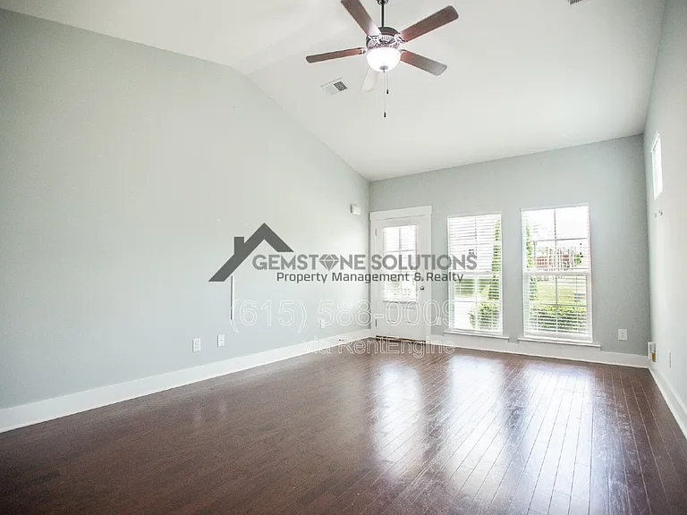 1041 Honey Bush Cir — Photo 21