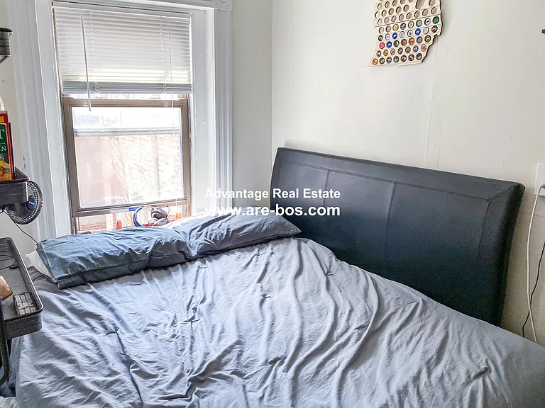 10 Wiget St #7 — Photo 12