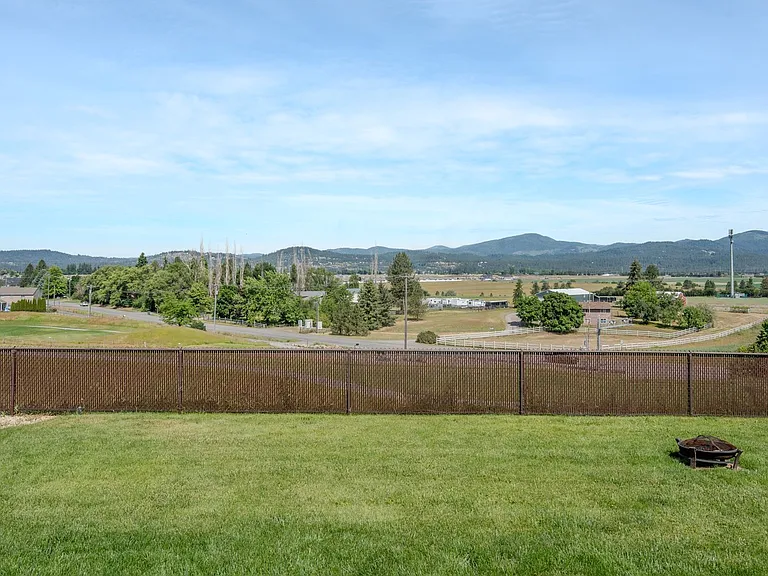 3925 N Graphite Ct — Photo 34