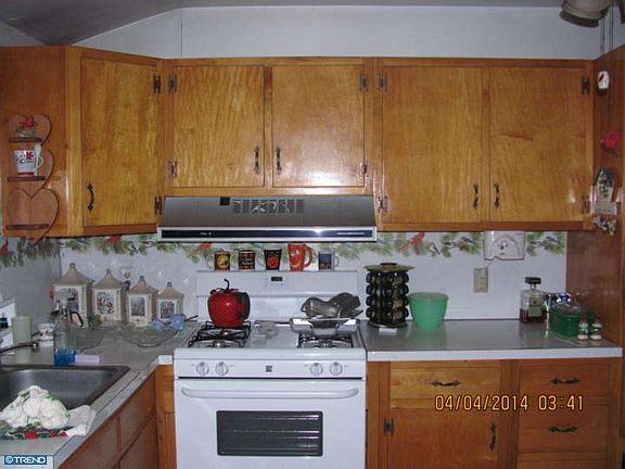 3rd image of 117 Marta Dr