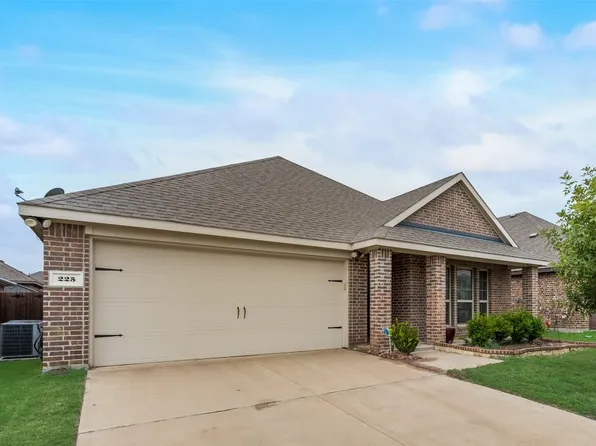 225 Arborside Dr, Waxahachie, TX 75165