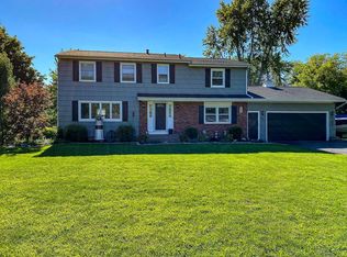 51 Bellmawr Dr, Rochester, NY 14624