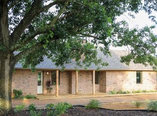 920 Cleve Cole Rd, Denison, TX 75021