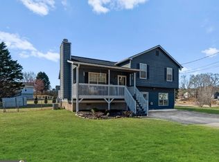 170 Cobblestone Ct, Douglasville, GA 30134
