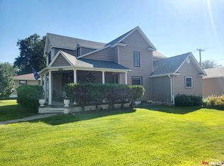 601 S Saunders Ave, Sutton, NE 68979