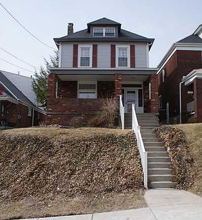 2nd image of 610 Woodbourne Ave