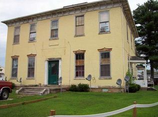 2 Pine Ct, Washington, IN