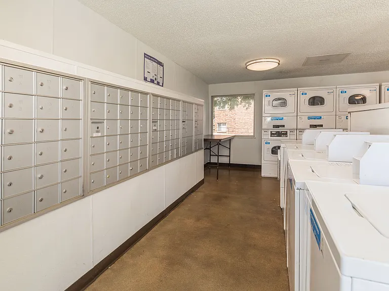 Mountain VIew Meadows | Mail and Laundry Facility