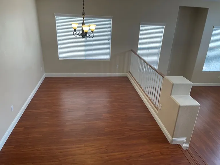 321 Waterton Lakes Ave — Photo 5