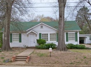 213 N Sanders St, Nacogdoches, TX 75964