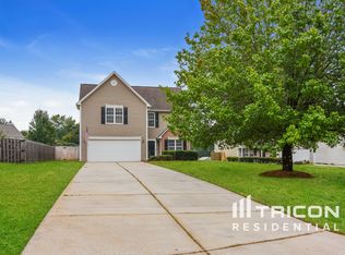 106 Valentine Ct, Greensboro, NC 27405