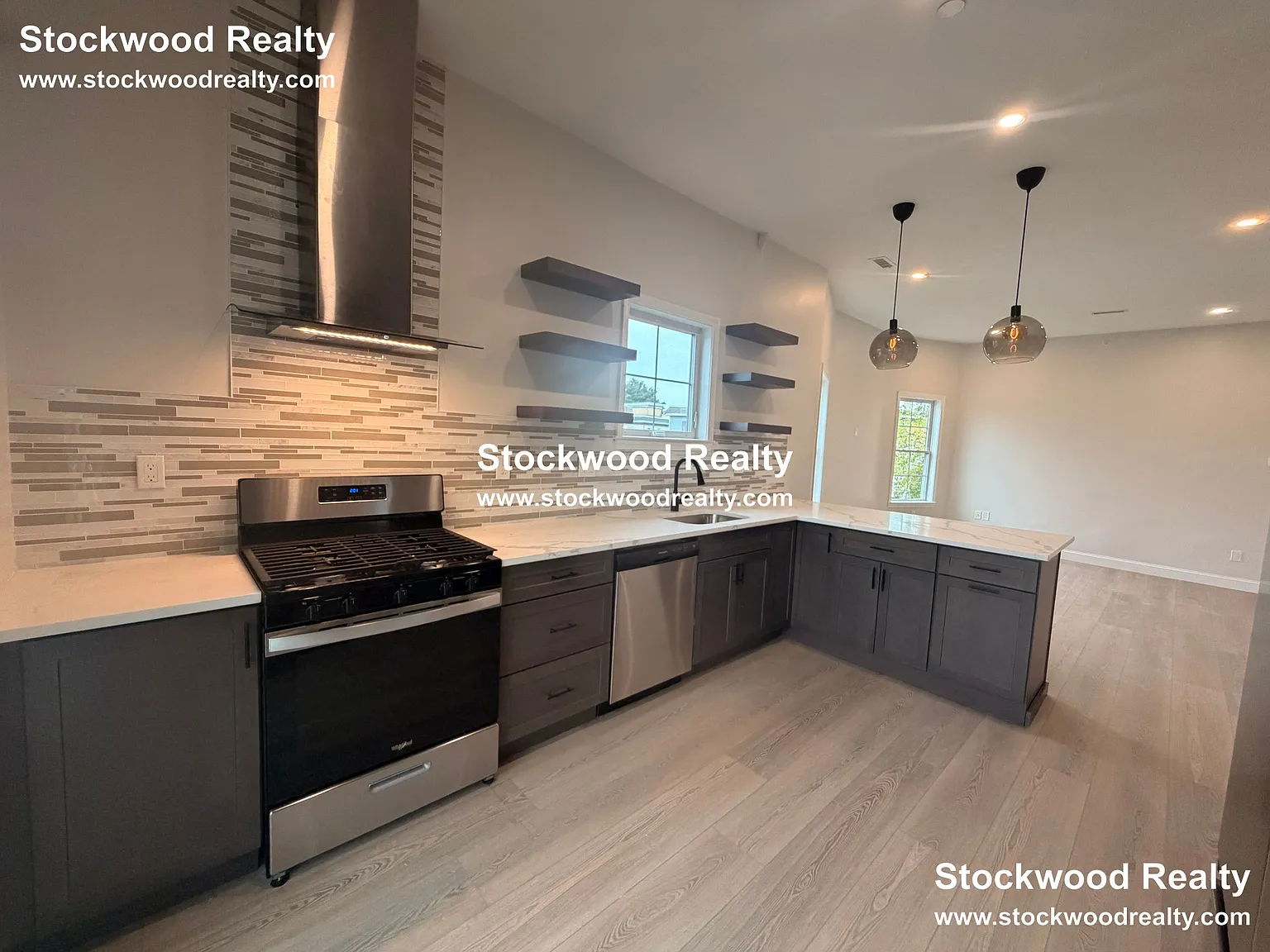2 bed, 1150 sqft, $3,400 — Photo 1