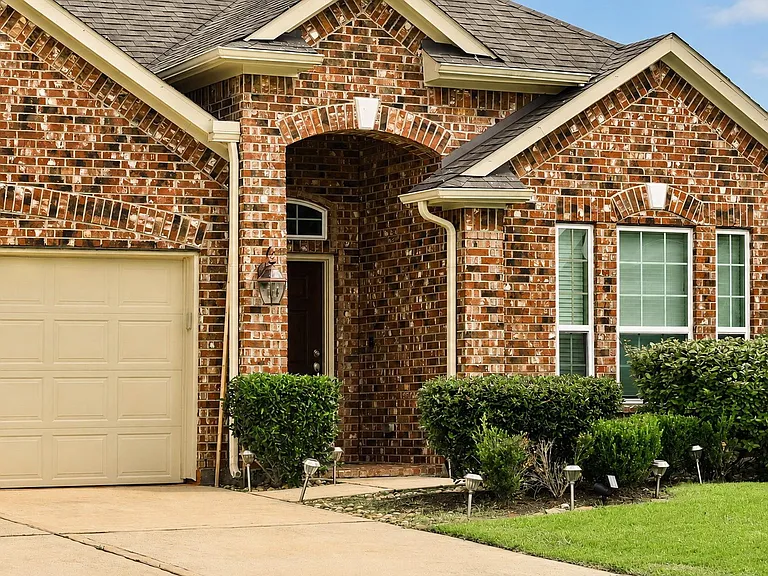 2232 Ivy Wall Dr — Photo 8