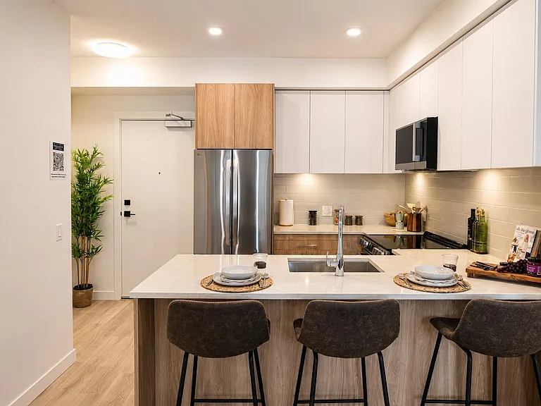 245 Bewicke Ave #411 — Photo 4